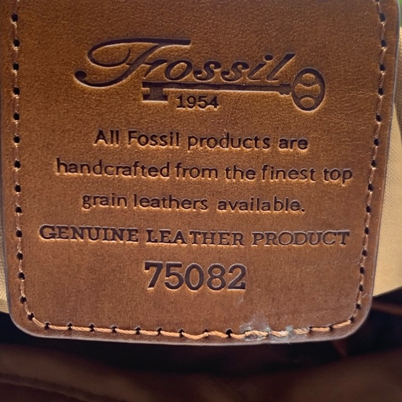 FOSSIL 75082 Key 1954 patchwork leather crossbody - Picture 7 of 16